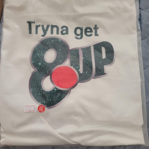 Clothes - Picture 8 of 10